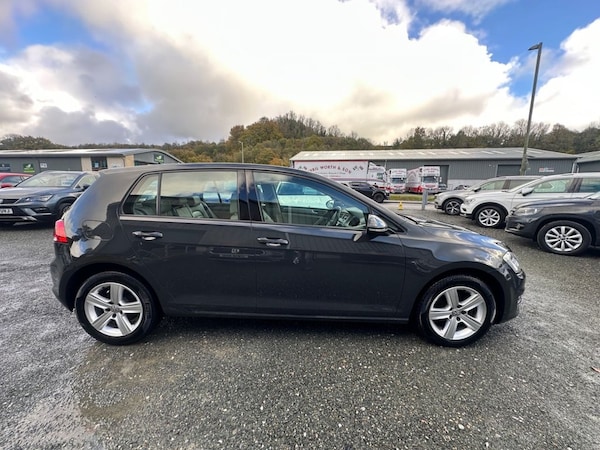 Used Volkswagen Golf 2017 for sale - 76267104: Photo 8