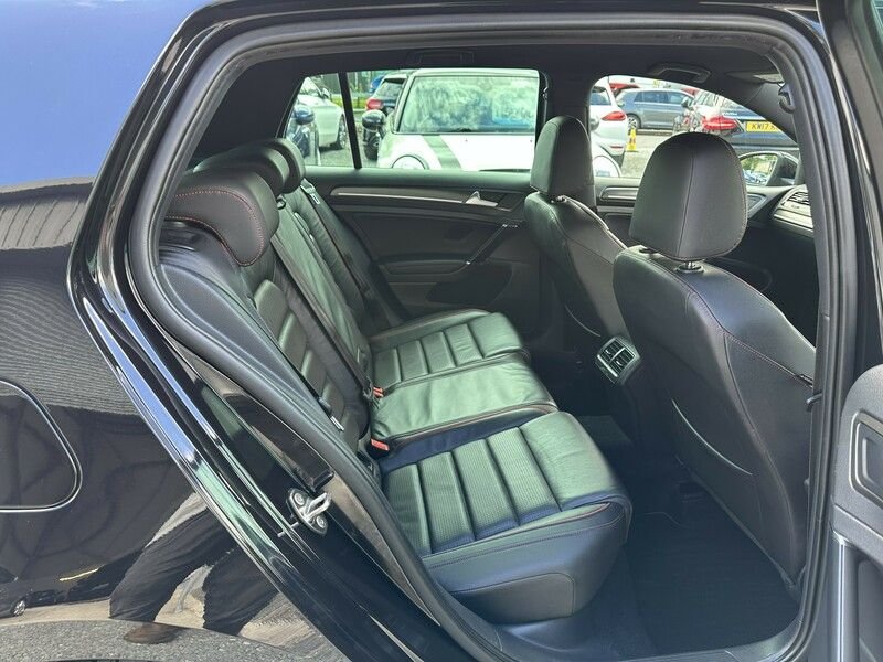 Used Volkswagen Golf 2017 for sale - 76765045: Photo 18