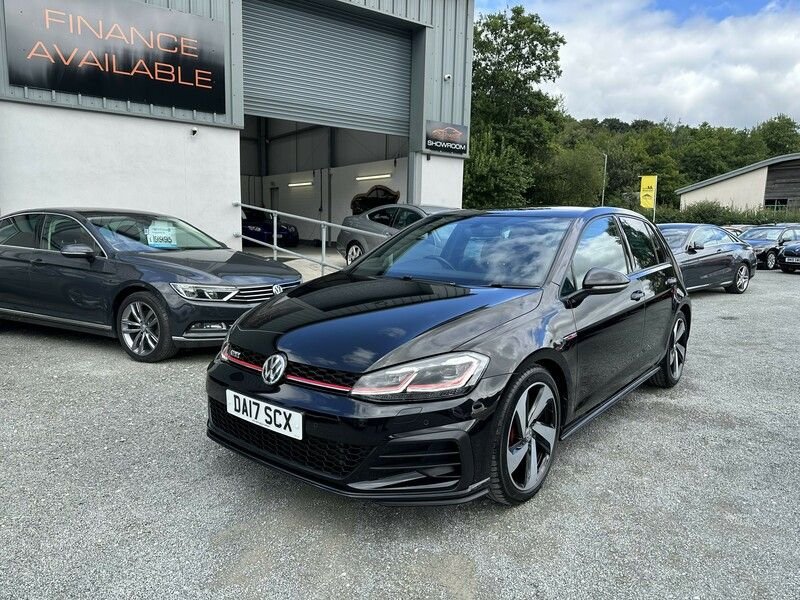 Used Volkswagen Golf 2017 for sale - 76765045: Photo 3