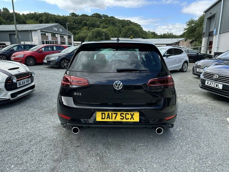 Used Volkswagen Golf 2017 for sale - 76765045: Photo 5