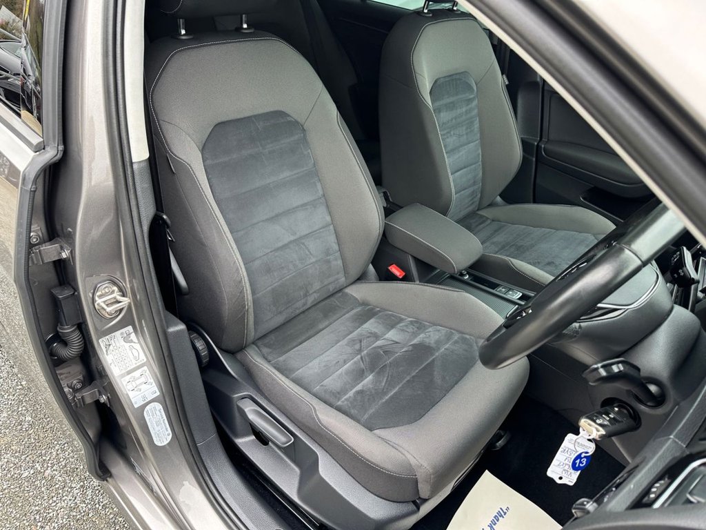 Used Volkswagen Golf 2016 for sale - 77792357: Photo 11