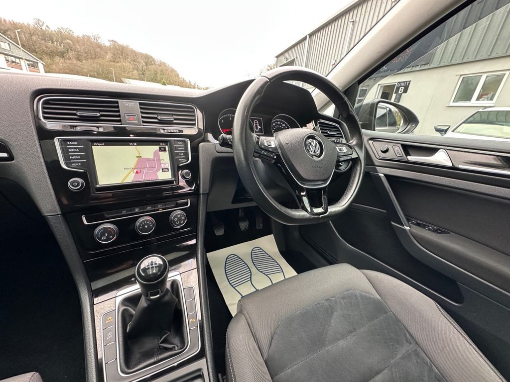 Used Volkswagen Golf 2016 for sale - 77792357: Photo 20