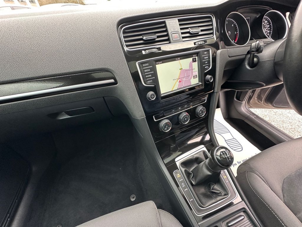 Used Volkswagen Golf 2016 for sale - 77792357: Photo 22