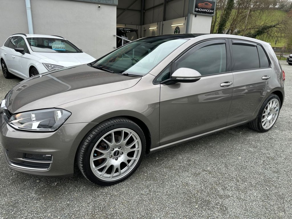 Used Volkswagen Golf 2016 for sale - 77792357: Photo 41