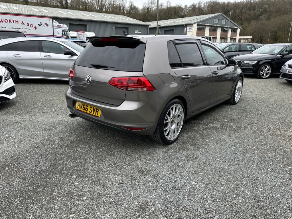 Used Volkswagen Golf 2016 for sale - 77792357: Photo 6