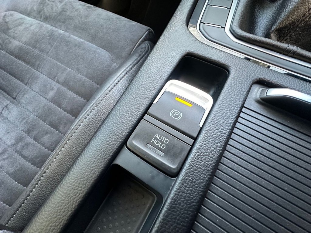 Used Volkswagen Passat 2017 for sale - 76034982: Photo 29