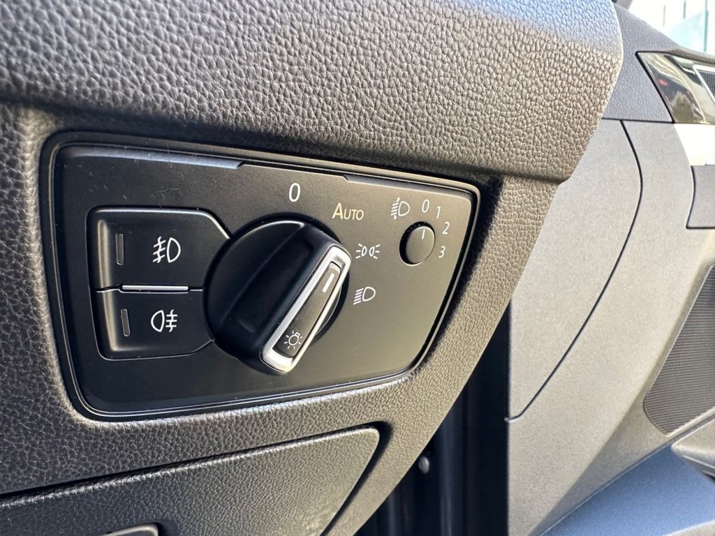 Used Volkswagen Passat 2017 for sale - 76034982: Photo 31