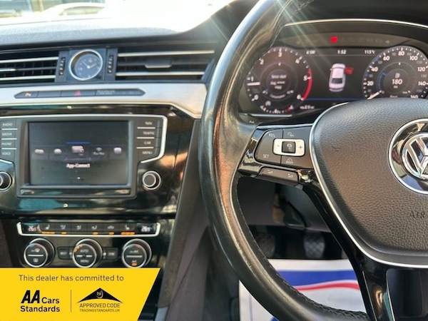 Used Volkswagen Passat 2017 for sale - 76034982: Photo 31