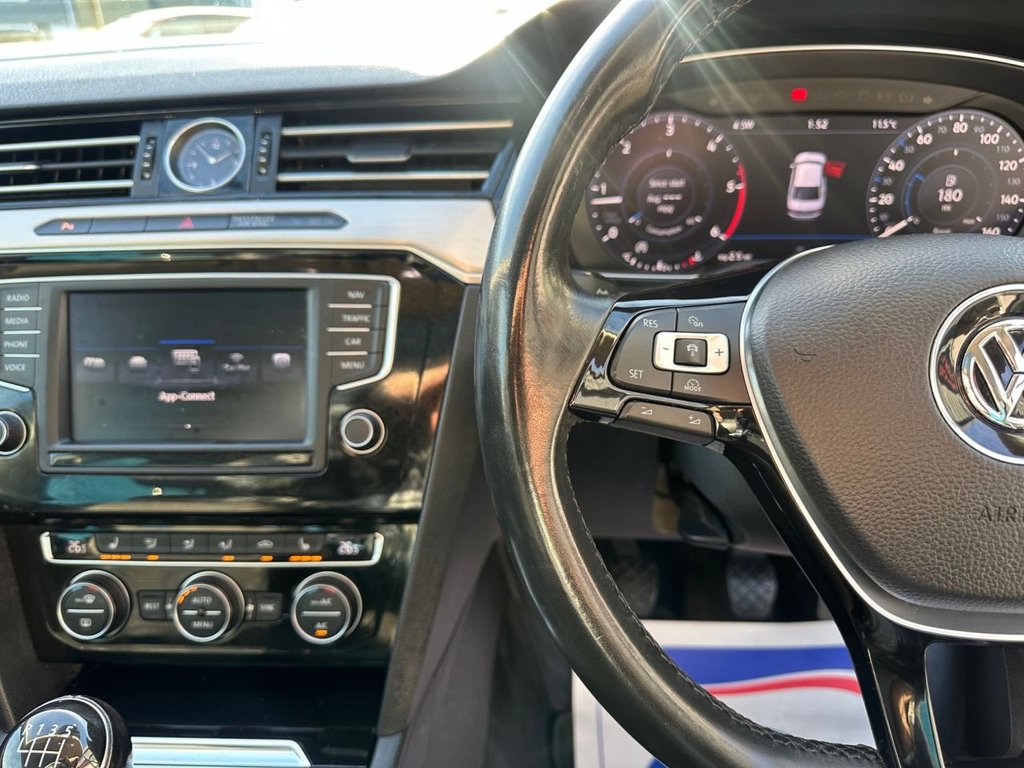 Used Volkswagen Passat 2017 for sale - 76034982: Photo 33