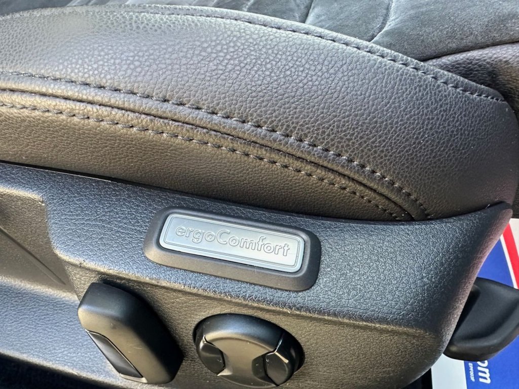 Used Volkswagen Passat 2017 for sale - 76034982: Photo 35