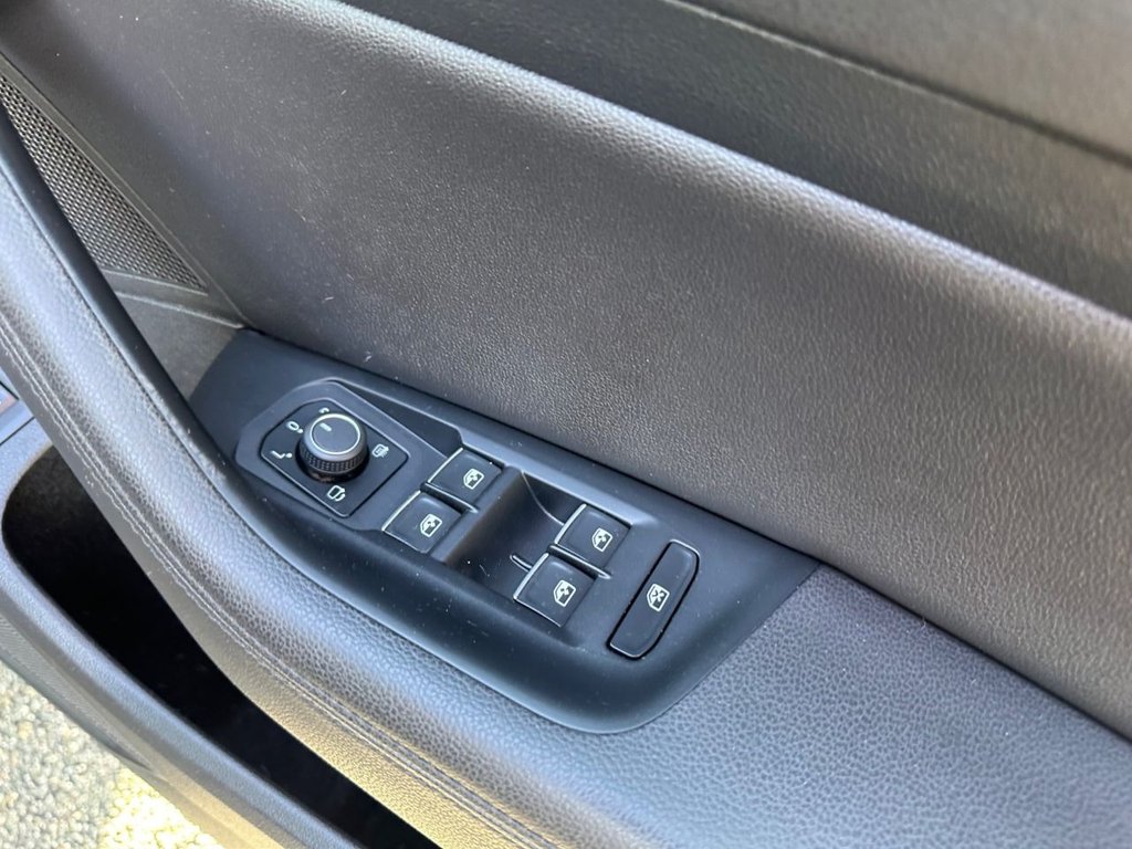 Used Volkswagen Passat 2017 for sale - 76034982: Photo 37