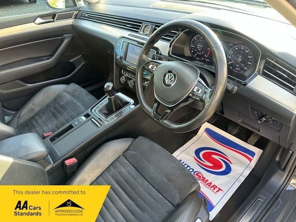 Used Volkswagen Passat 2017 for sale - 76034982: Photo 41