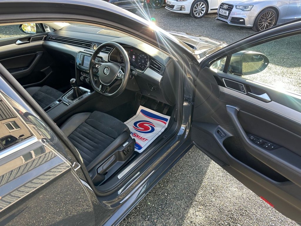 Used Volkswagen Passat 2017 for sale - 76034982: Photo 9