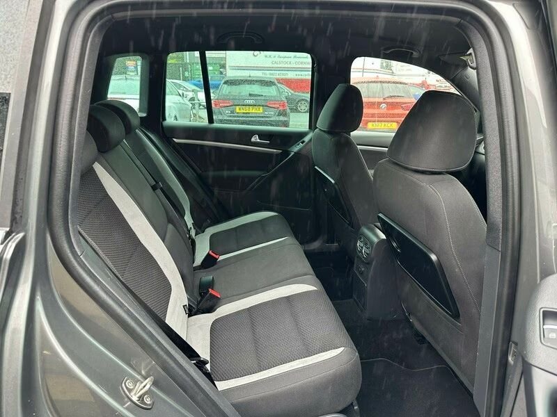 Used Volkswagen Tiguan 2015 for sale - 76035014: Photo 18