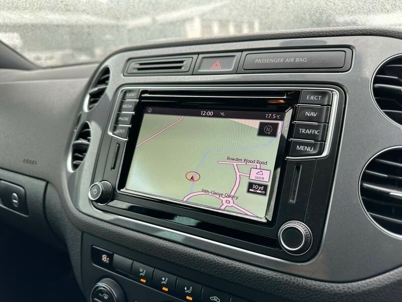 Used Volkswagen Tiguan 2015 for sale - 76035014: Photo 23