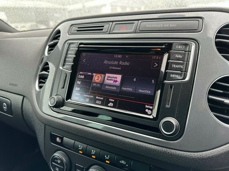 Used Volkswagen Tiguan 2015 for sale - 76035014: Photo 24