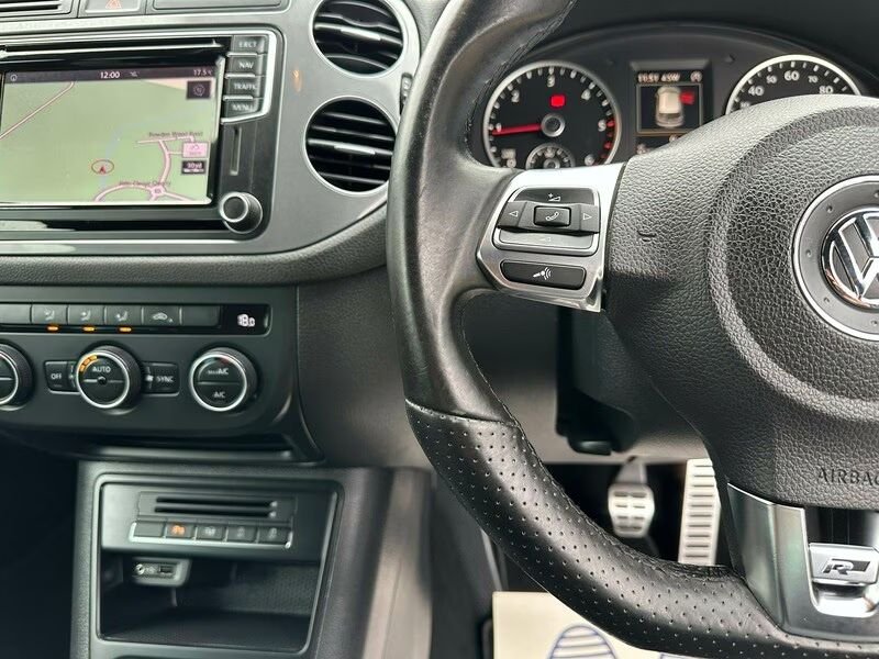 Used Volkswagen Tiguan 2015 for sale - 76035014: Photo 32