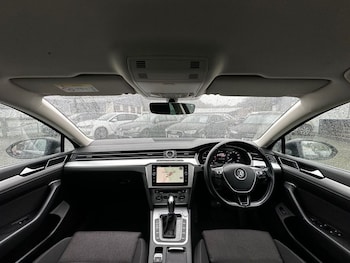 Used Volkswagen Passat 2018 for sale - 78256965: Photo