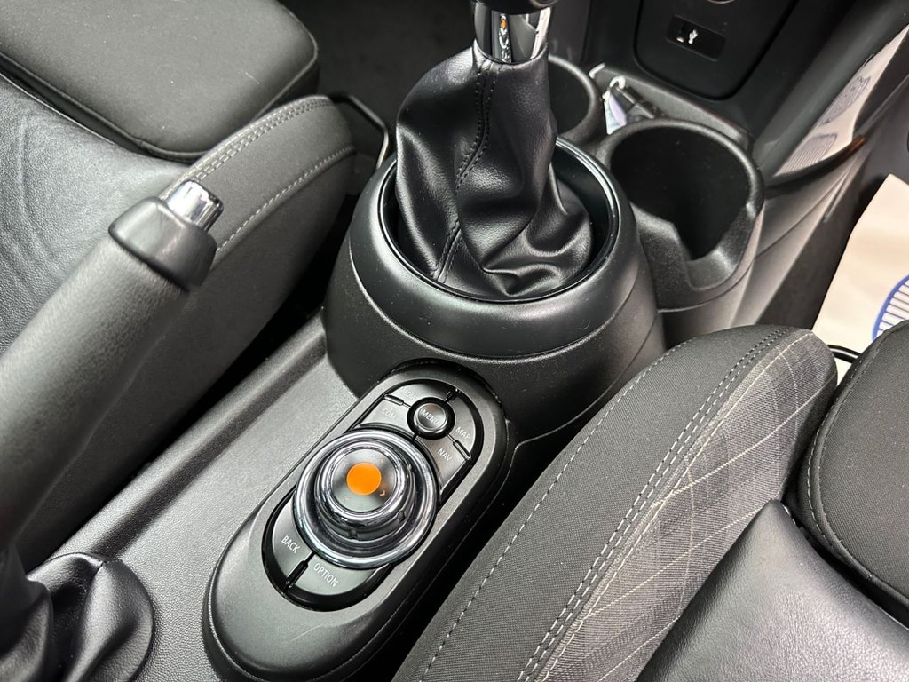 Used MINI Hatch 2018 for sale - 76235837: Photo 28