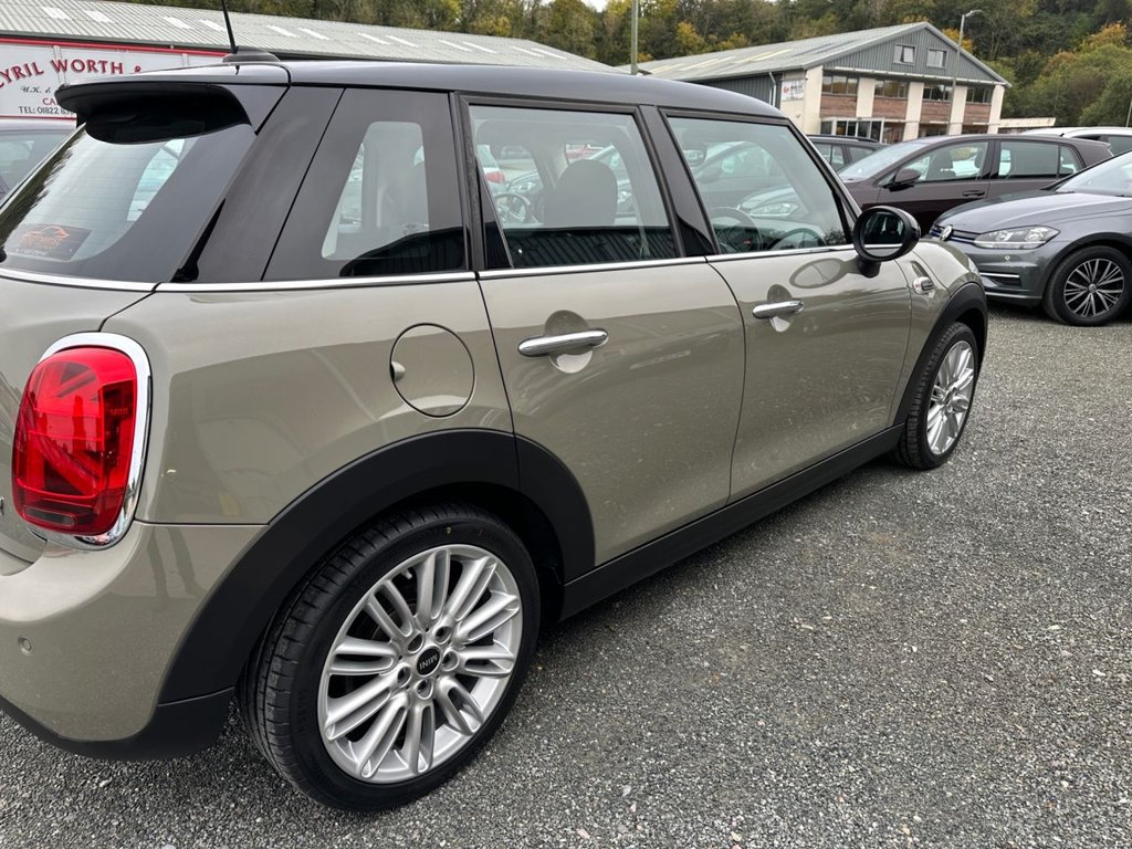 Used MINI Hatch 2018 for sale - 76235837: Photo 38