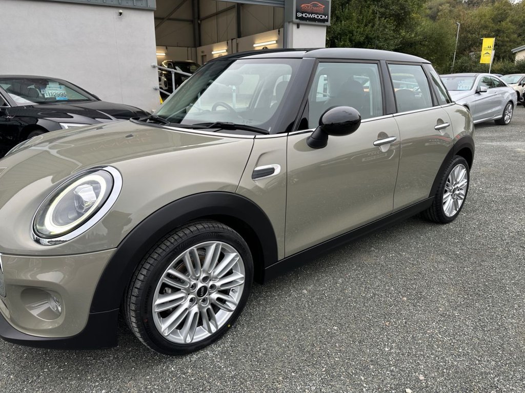 Used MINI Hatch 2018 for sale - 76235837: Photo 40