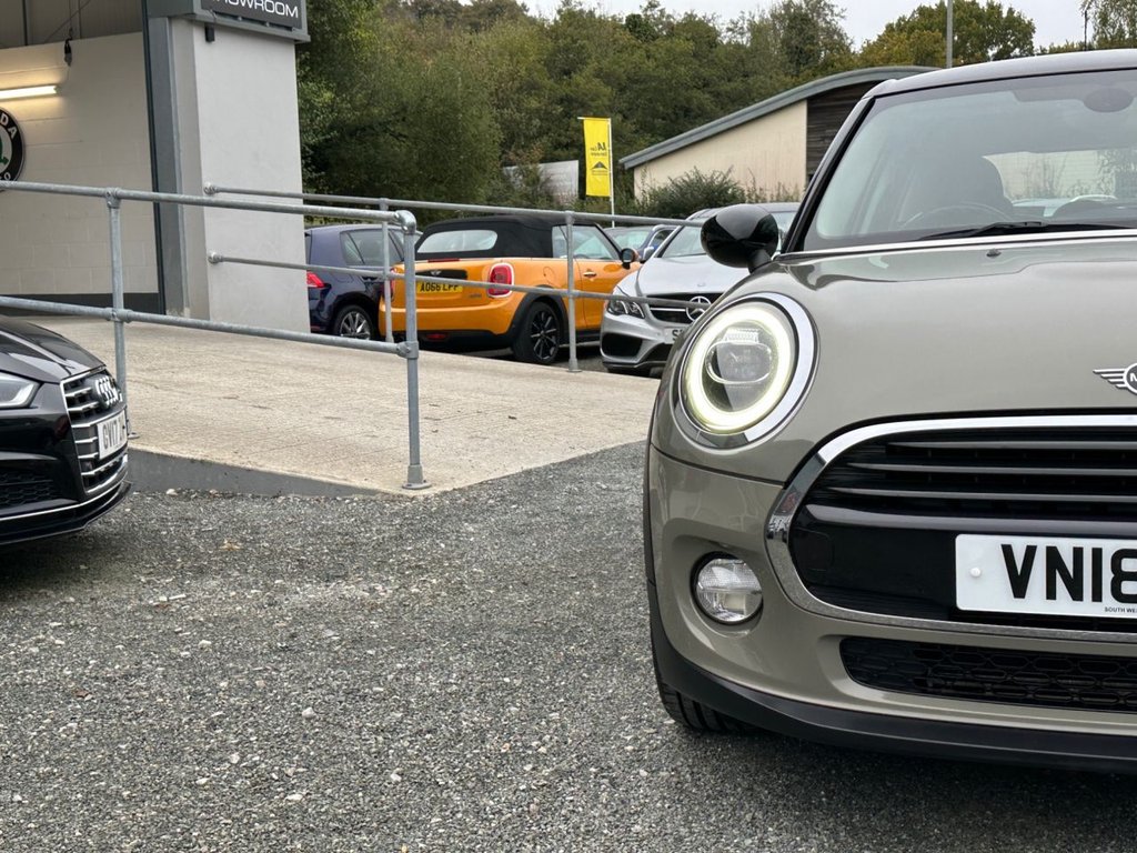 Used MINI Hatch 2018 for sale - 76235837: Photo 42