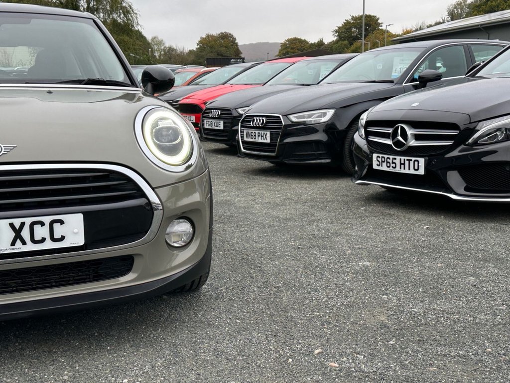 Used MINI Hatch 2018 for sale - 76235837: Photo 43