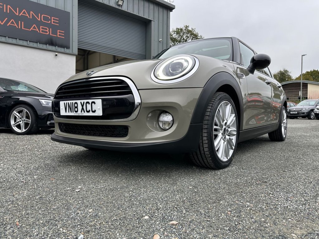 Used MINI Hatch 2018 for sale - 76235837: Photo 49