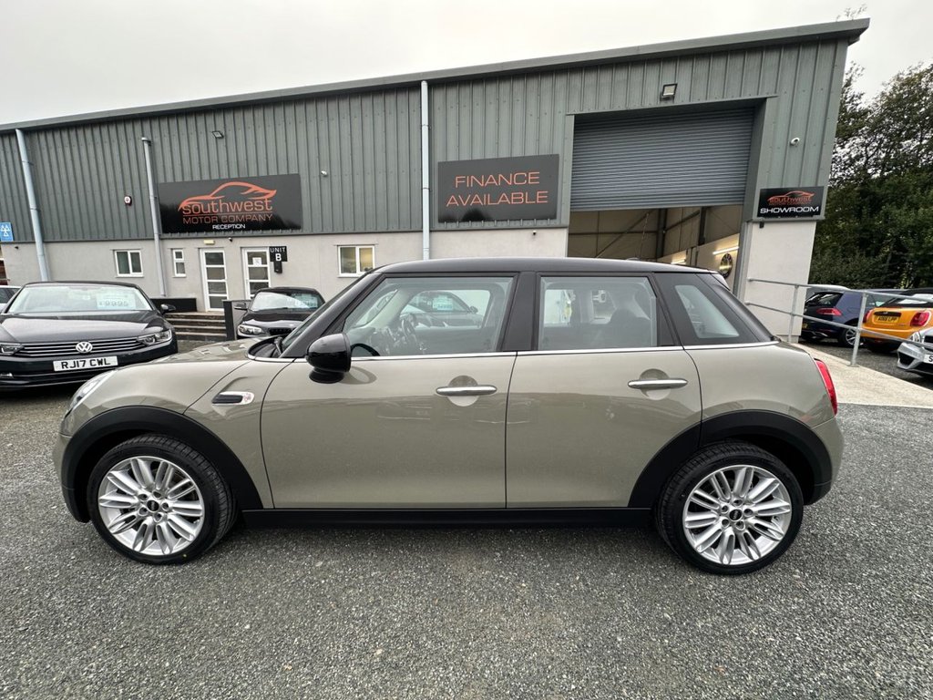 Used MINI Hatch 2018 for sale - 76235837: Photo 7