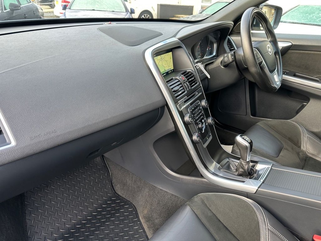 Used Volvo XC60 2016 for sale - 76923842: Photo 13