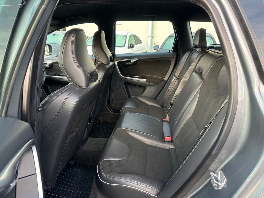 Used Volvo XC60 2016 for sale - 76923842: Photo 16
