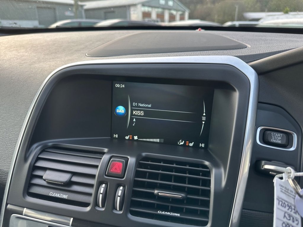 Used Volvo XC60 2016 for sale - 76923842: Photo 24