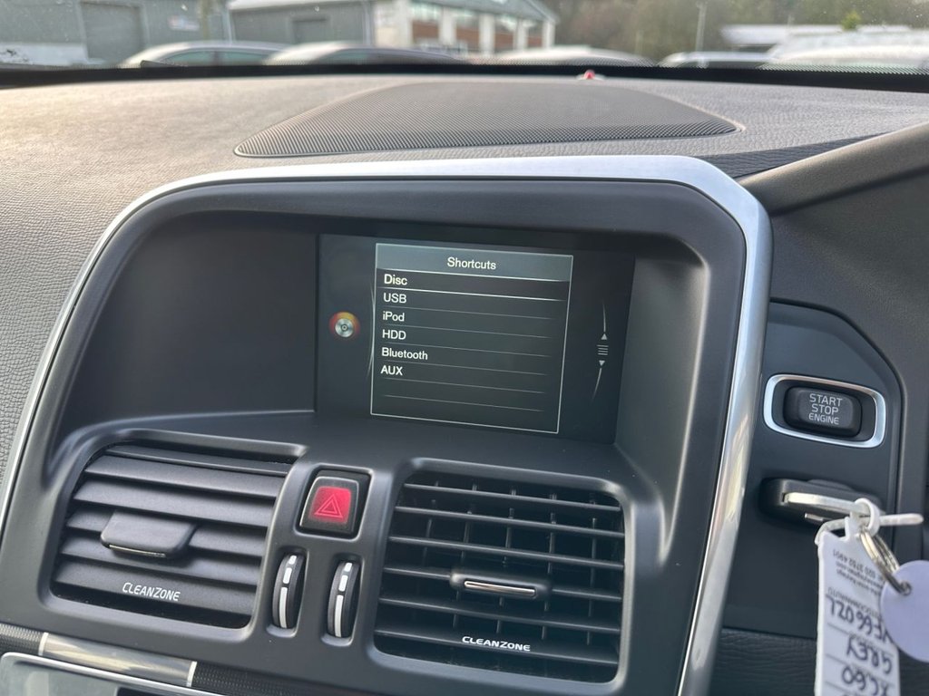 Used Volvo XC60 2016 for sale - 76923842: Photo 26