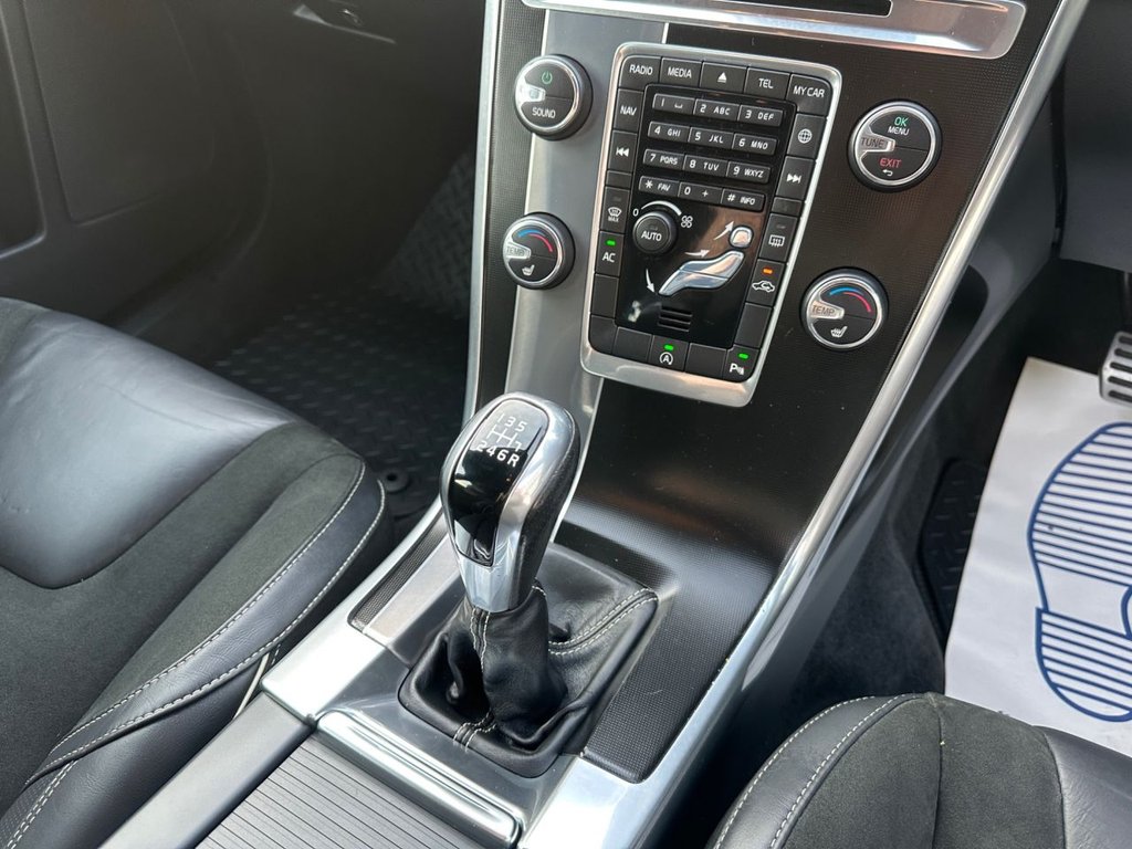 Used Volvo XC60 2016 for sale - 76923842: Photo 30