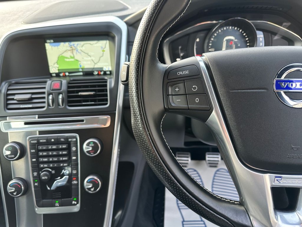 Used Volvo XC60 2016 for sale - 76923842: Photo 31