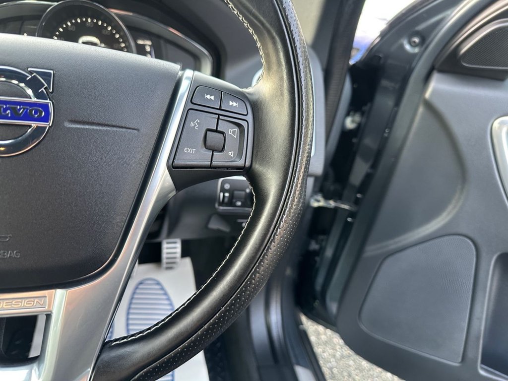 Used Volvo XC60 2016 for sale - 76923842: Photo 32