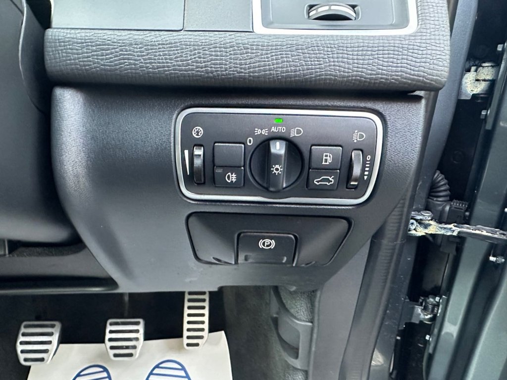 Used Volvo XC60 2016 for sale - 76923842: Photo 34