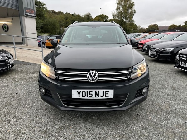 Used Volkswagen Tiguan 2015 for sale - 76163194: Photo 2