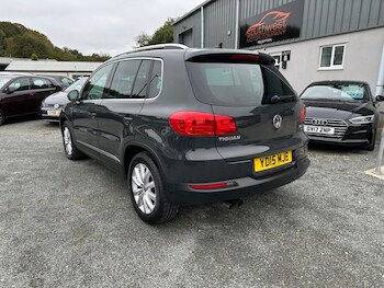 Used Volkswagen Tiguan 2015 for sale - 76163194: Photo 4