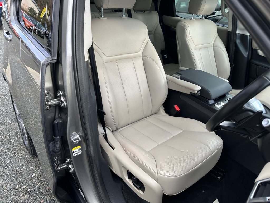 Used Land Rover Discovery 2020 for sale - 76547220: Photo 11