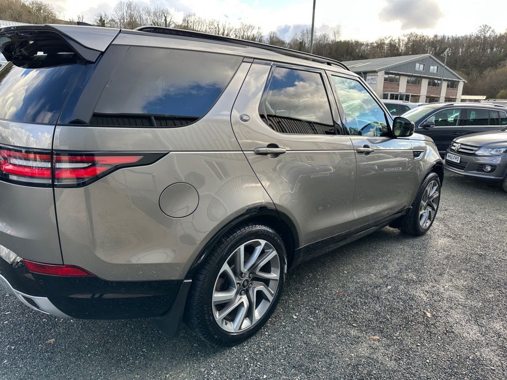 Used Land Rover Discovery 2020 for sale - 76547220: Photo 45