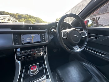 Used Jaguar XF 2017 for sale - 79233866: Photo