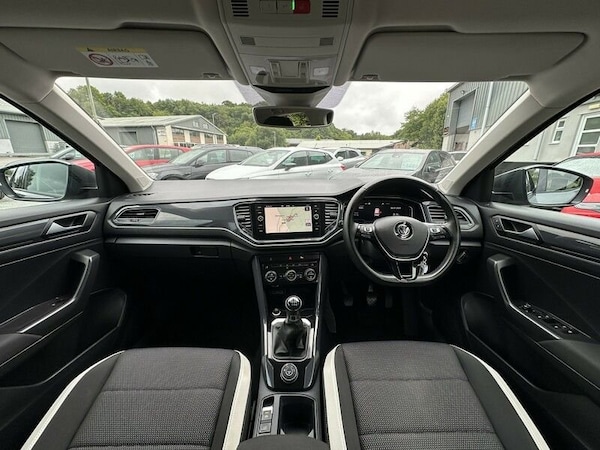 Used Volkswagen T-Roc 2018 for sale - 76034986: Photo 19