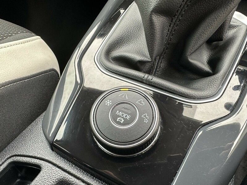 Used Volkswagen T-Roc 2018 for sale - 76034986: Photo 35