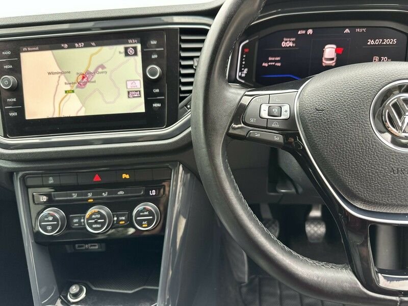 Used Volkswagen T-Roc 2018 for sale - 76034986: Photo 39