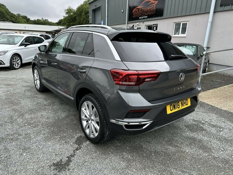 Used Volkswagen T-Roc 2018 for sale - 76034986: Photo 4