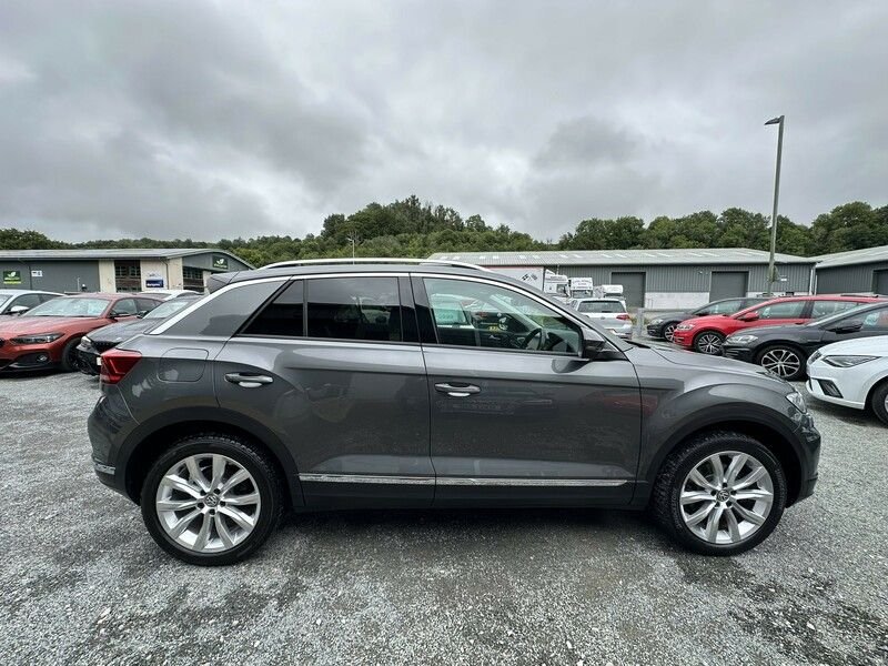 Used Volkswagen T-Roc 2018 for sale - 76034986: Photo 8