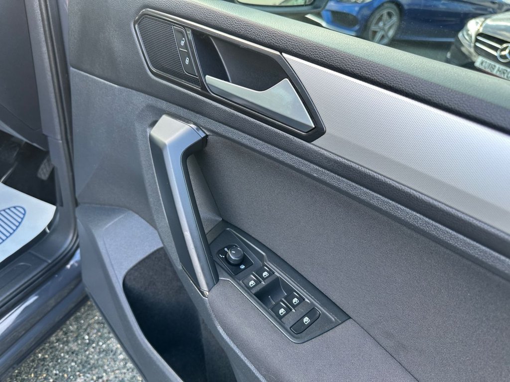 Used Volkswagen Tiguan 2016 for sale - 77422102: Photo 33