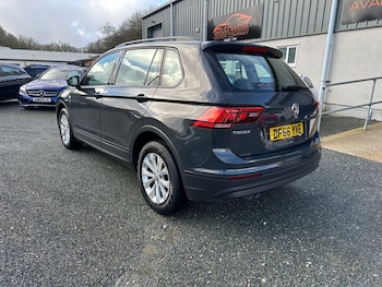 Used Volkswagen Tiguan 2016 for sale - 77422102: Photo