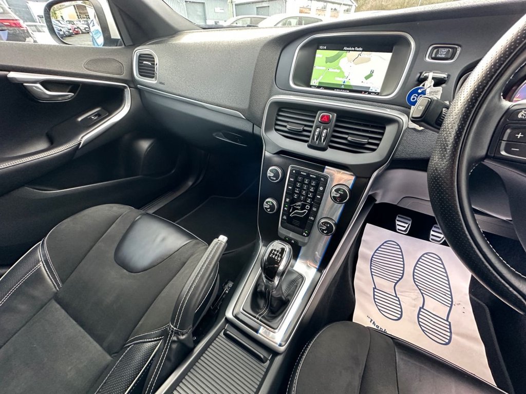 Used Volvo V40 2016 for sale - 77703914: Photo 21